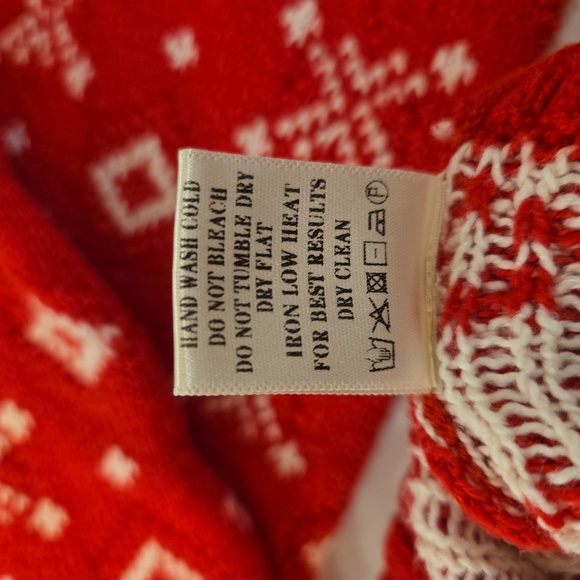 Love Riche Womens Snowflake Crewneck Knit Sweater Red Medium - Picture 10 of 10